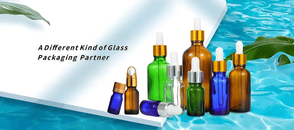 Silk screened small glass glue bottles in matte black for a premium lash adhesive brand