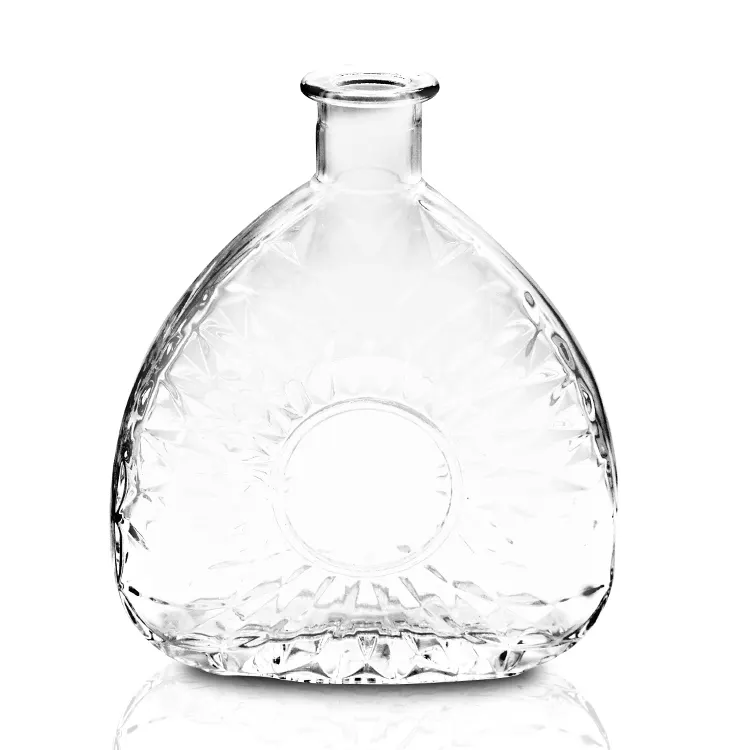 Mattierte Glasflaschen für handgemachte Kosmetik