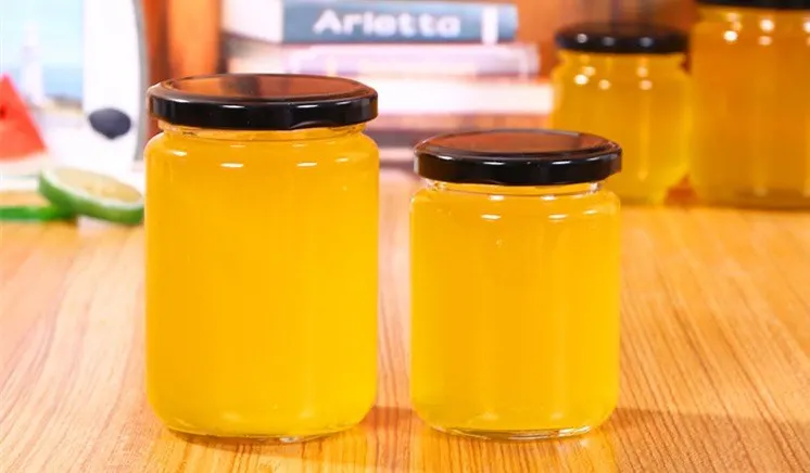 amber cosmetic jars with gold lids - product range available for bulk orders