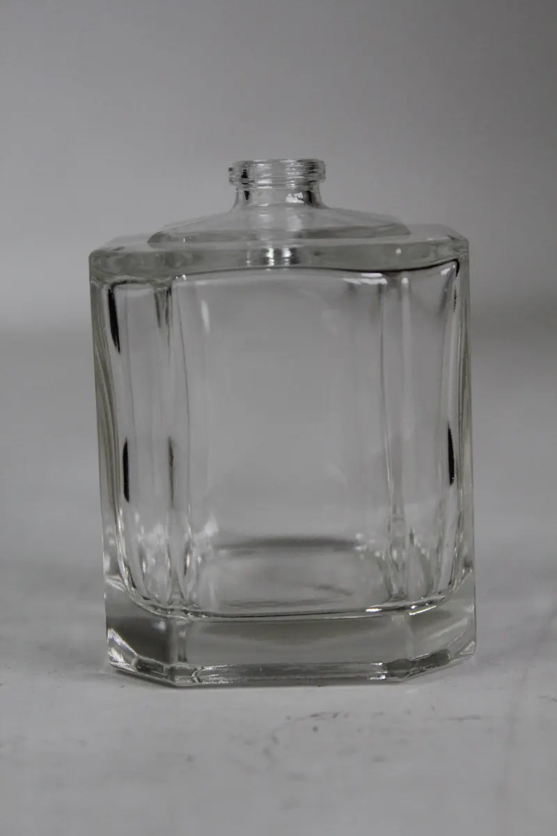 glass bottle annealing lehr with matched closures ready for filling lines